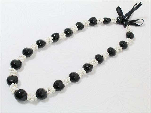 Ka Makani - Black&White Kukui Nut & Mongo Shell Combination Lei