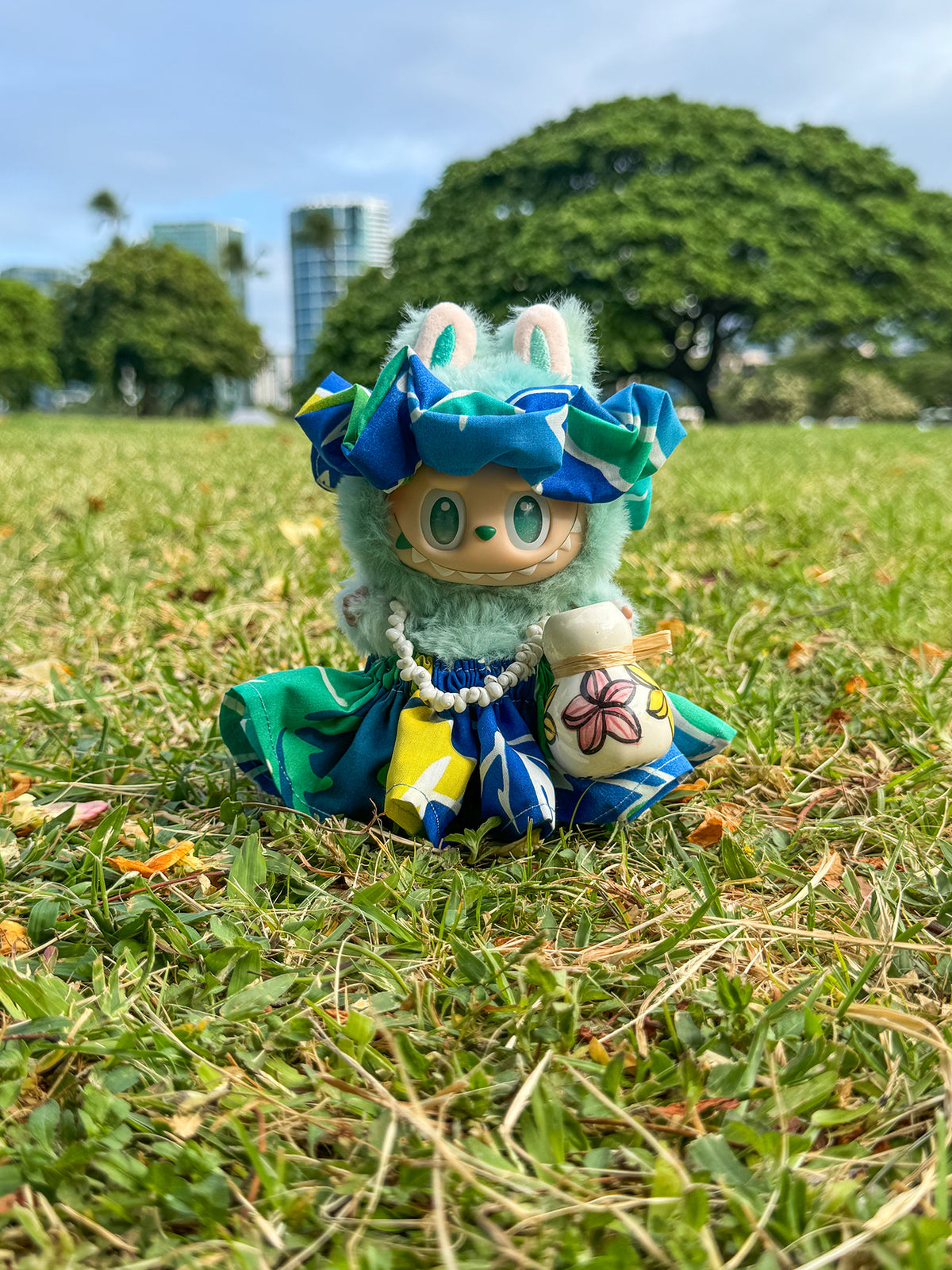 Labubu Mini Figure Pa'u Skirt Set (Pa'u, Lei, headband) - Ombre Floral Turquoise