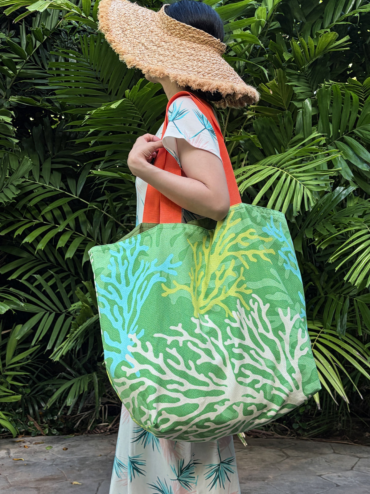 Ka Makani - XL Hawaiian Tote Bag - Ocean Coral Green