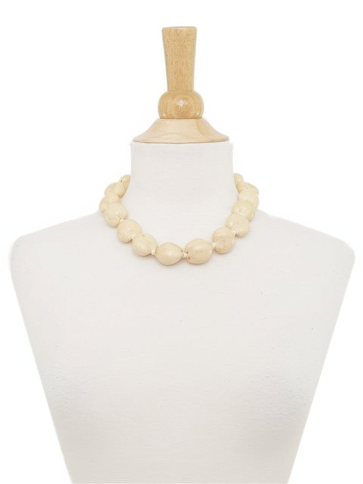 Ka Makani - Natural Kukui Nut Choker