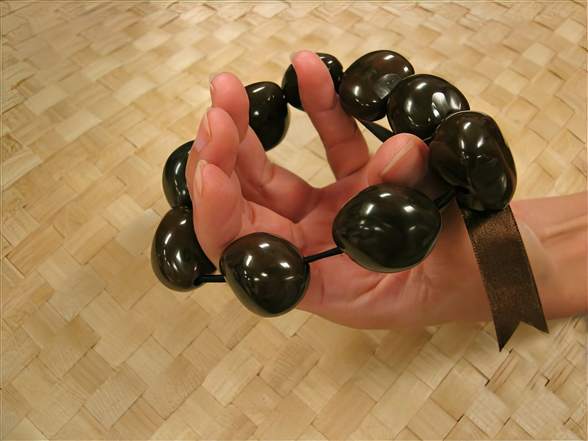 Ka Makani - Yellow Brown Kukui Nut & Mongo Shell Combination Bracelet