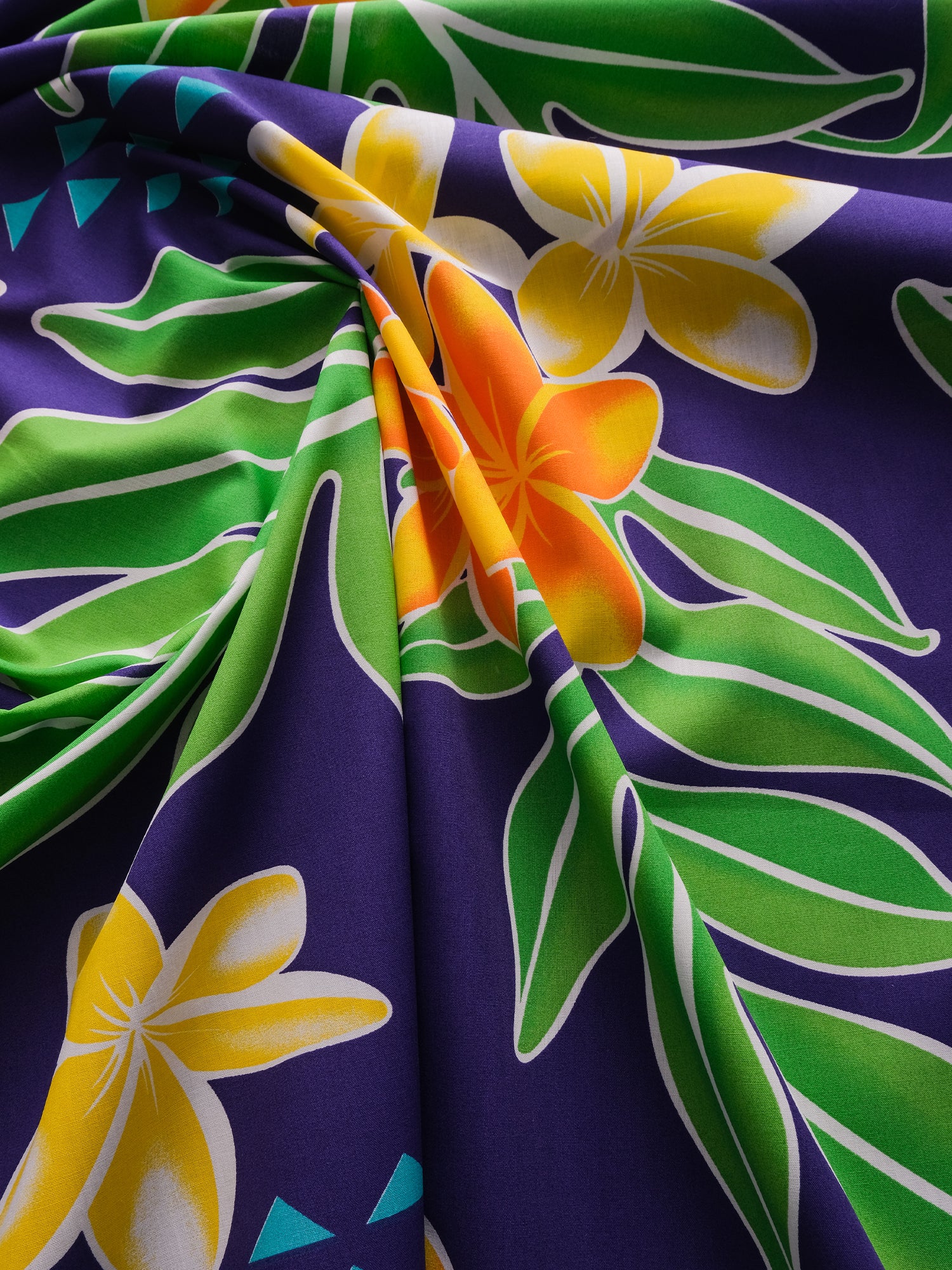 Ka Makani - Plumeria & Leaf Purple Poly Cotton Hula Pau Skirt / 3