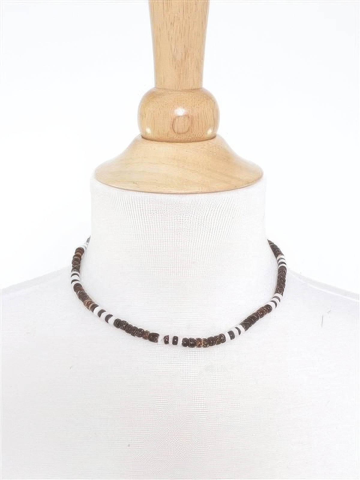 Ka Makani - Small Coconut Necklace