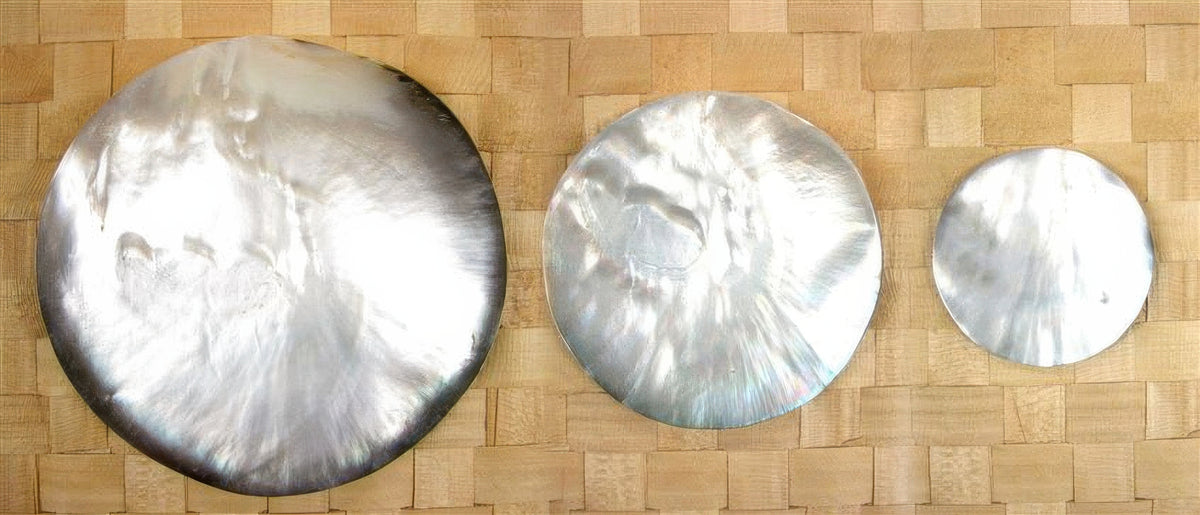 Ka Makani - Black Tahitian Shell Ornament Mother Of Pearl Deluxe