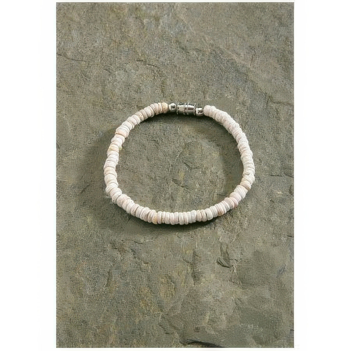 Ka Makani - White Puka Shell Bracelet