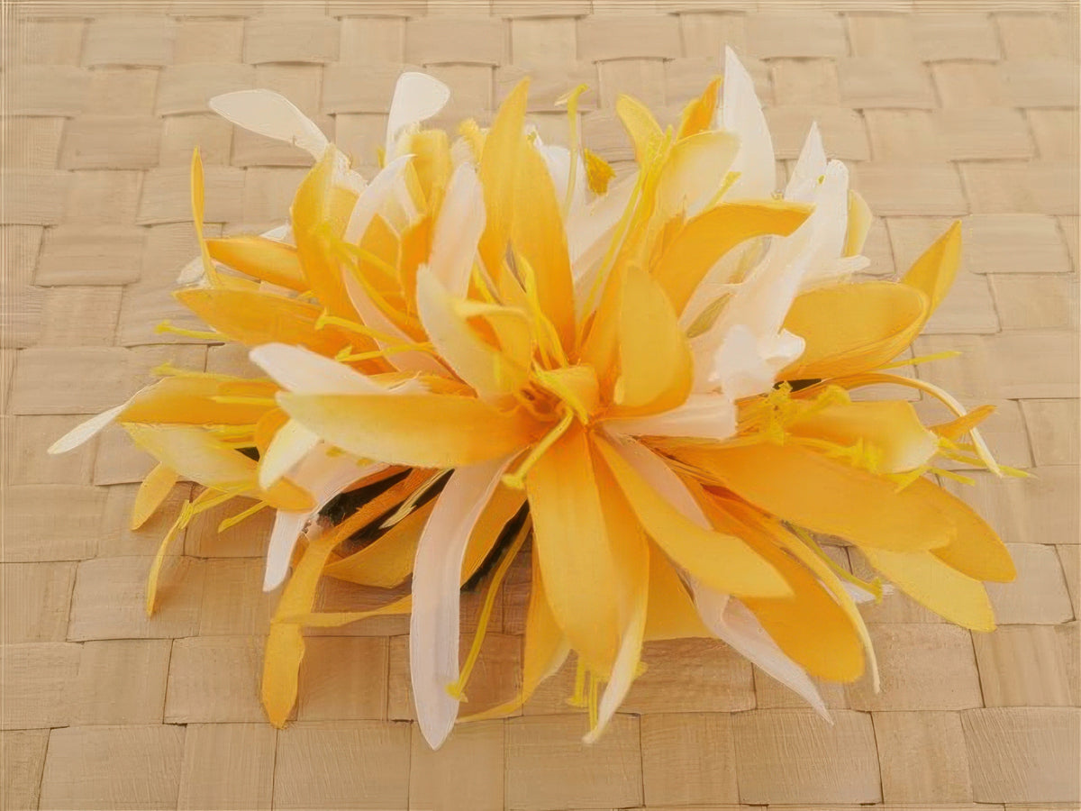 Ka Makani - Saffron Yellow & White Large Spider Lily Hair Clip 6"
