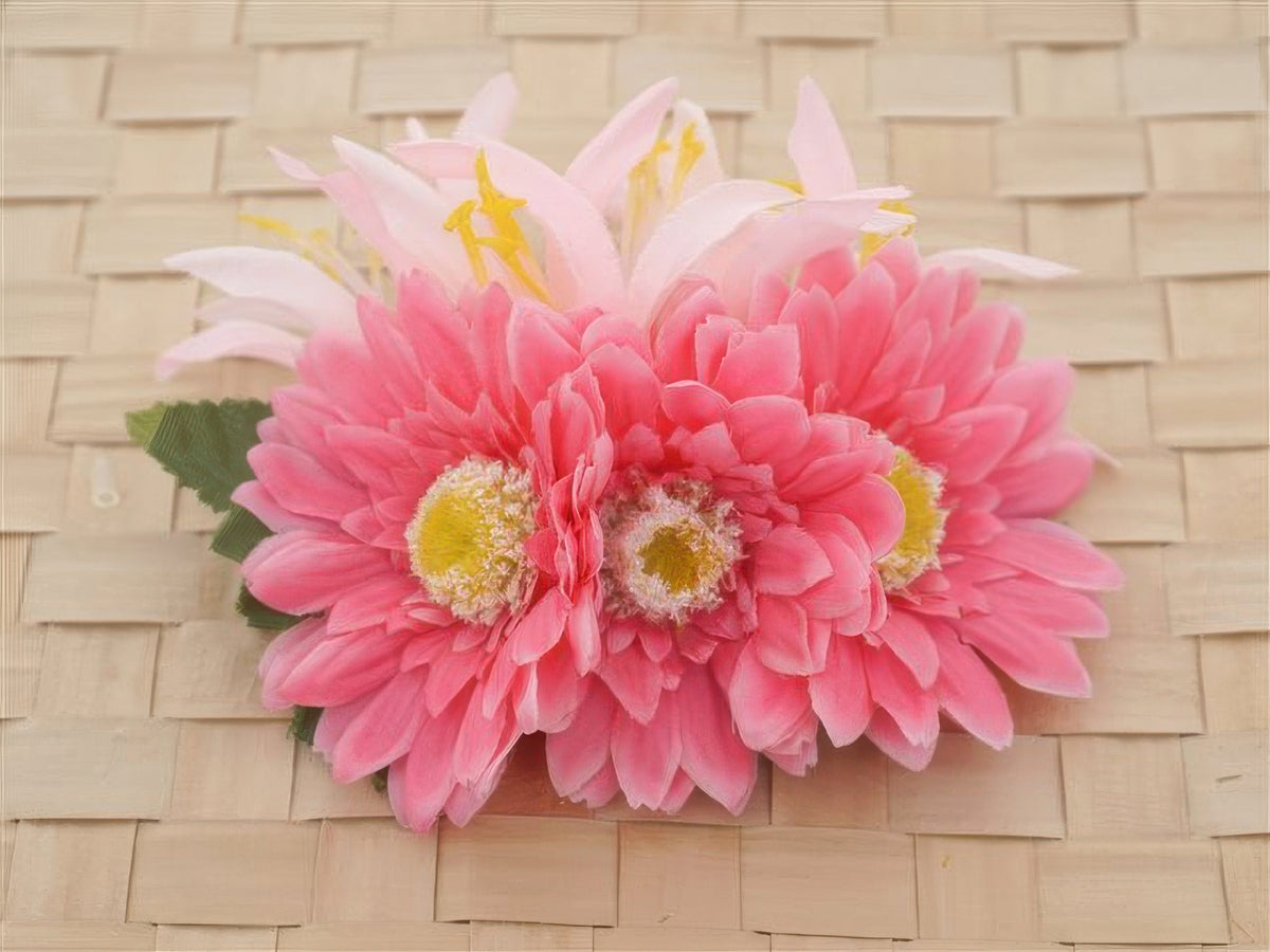 Ka Makani - Pink Daisy & Spider Lily Hair Clip 4.25"