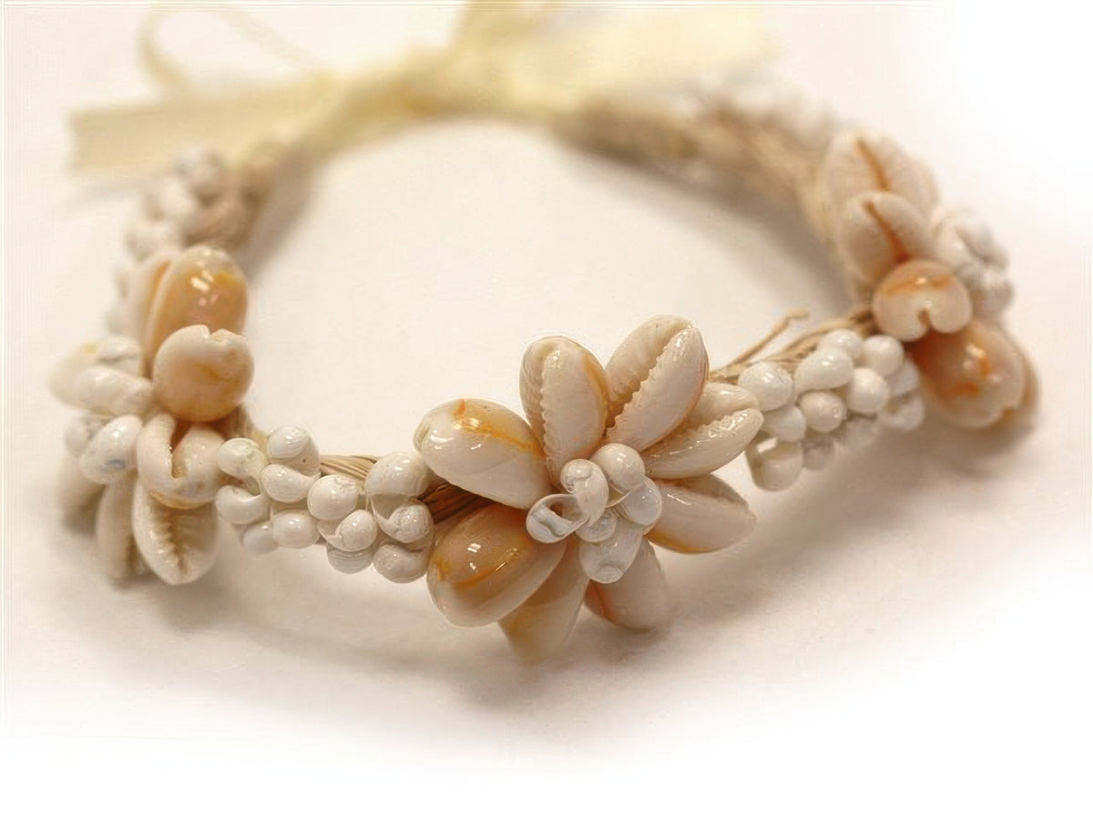 Ka Makani - Natural Tiare Shell Bracelet