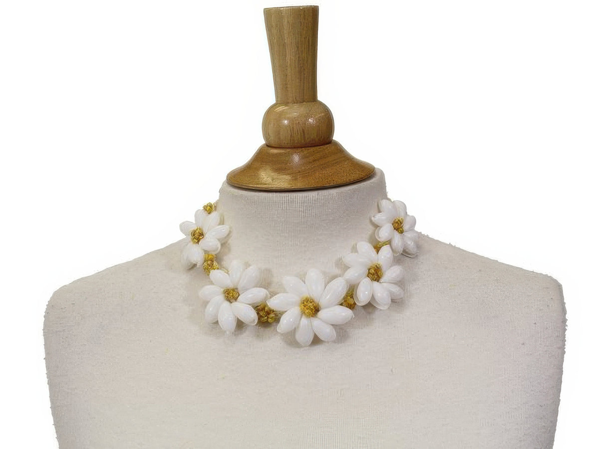 Ka Makani - Yellow Tiare Shell Necklace